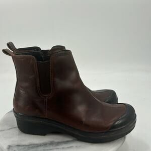 Dansko vail pull on brown leather boots